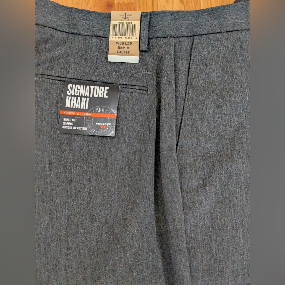 Dockers Men's Charcoal Flat Front Pants